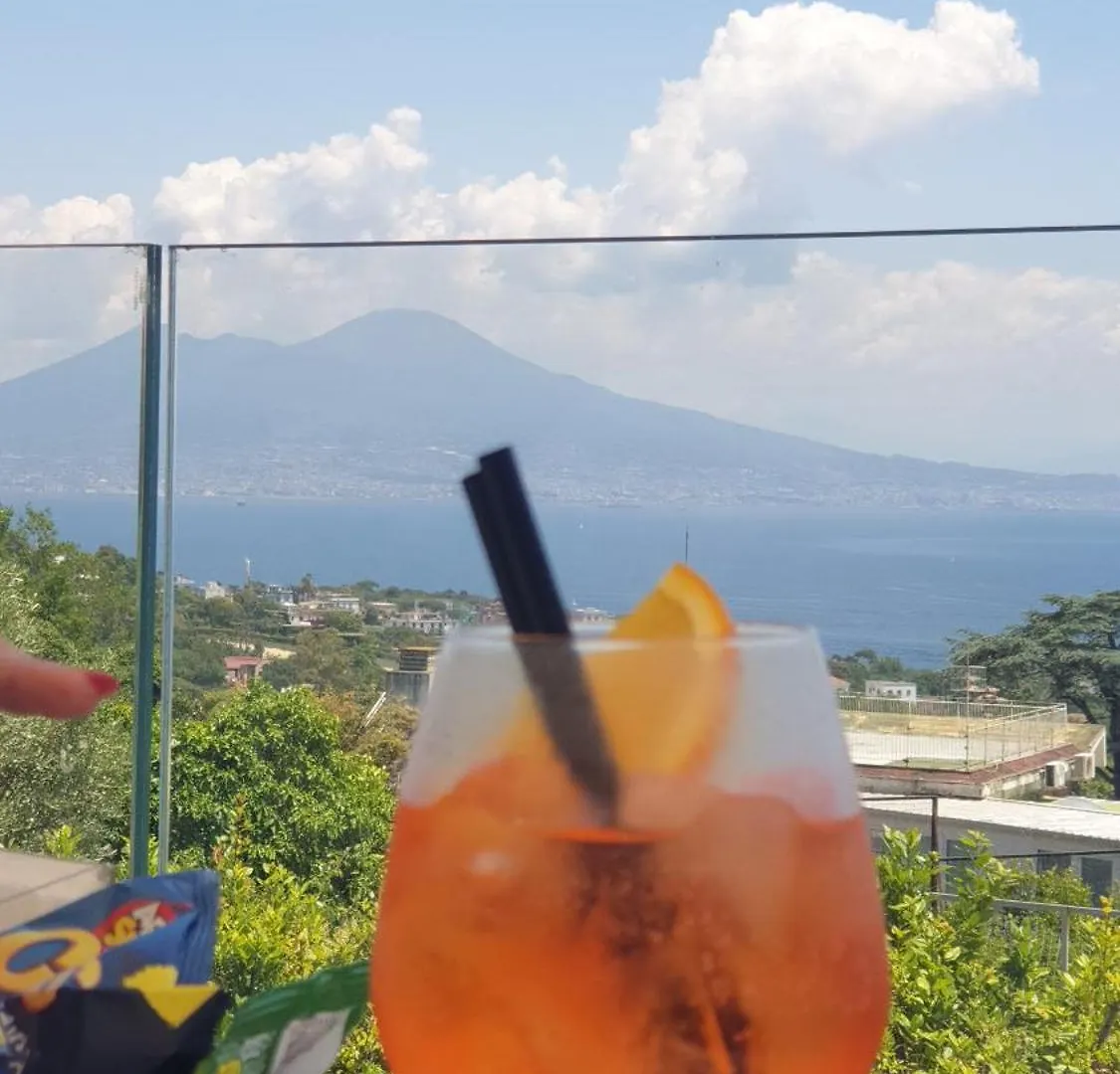 Napoli Stadio - 3 Bedrooms - 2 Bathrooms - Free Park 0*, Naples Italy